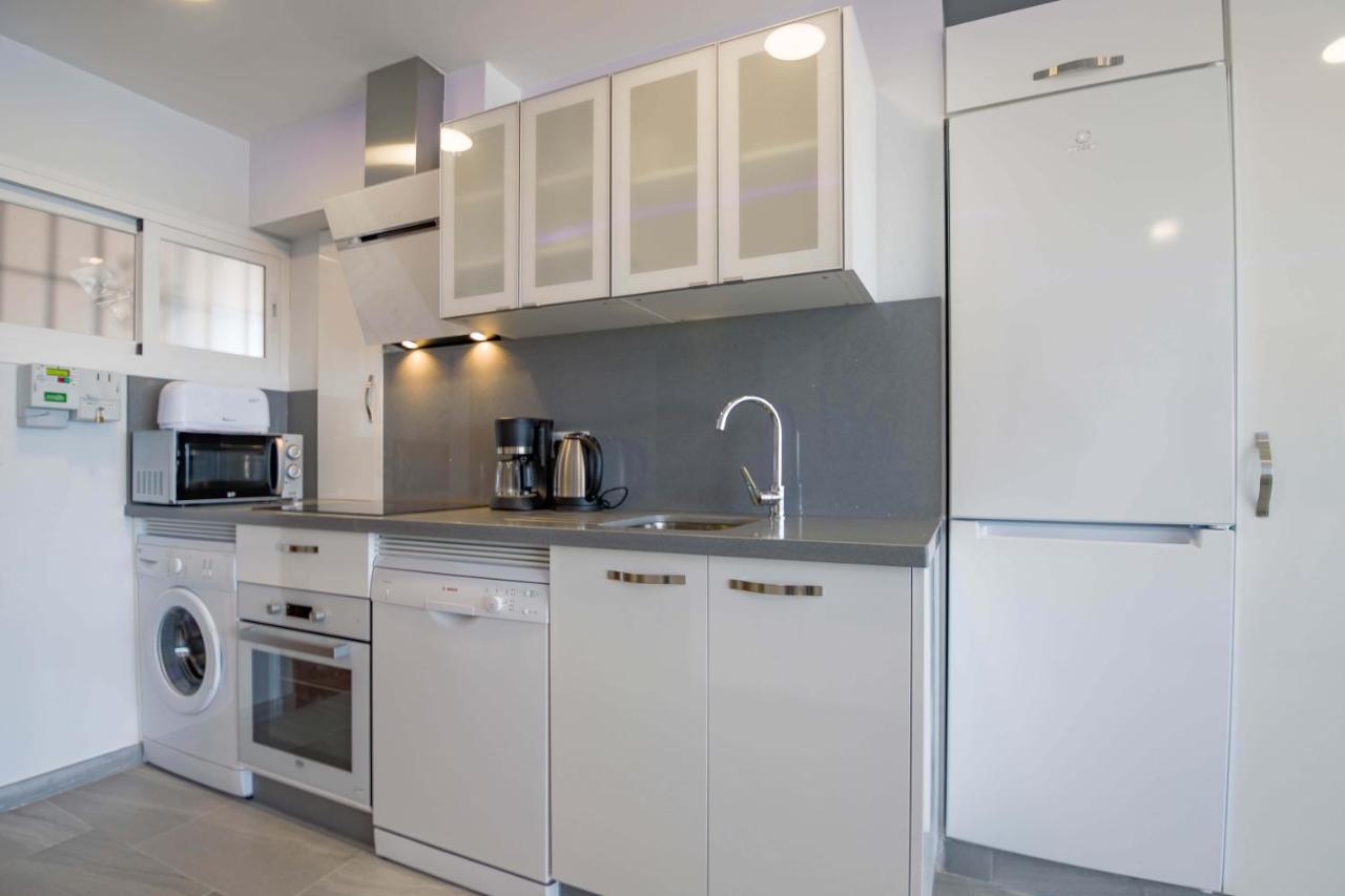 Fantanstico Apartamento Sobre El Mar Benalmadena Bagian luar foto