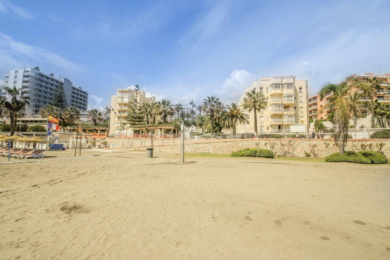 Fantanstico Apartamento Sobre El Mar Benalmadena Bagian luar foto