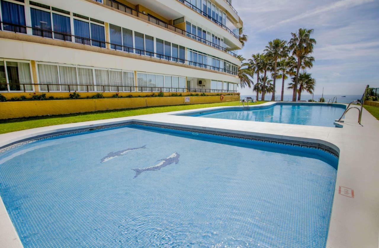 Fantanstico Apartamento Sobre El Mar Benalmadena Bagian luar foto