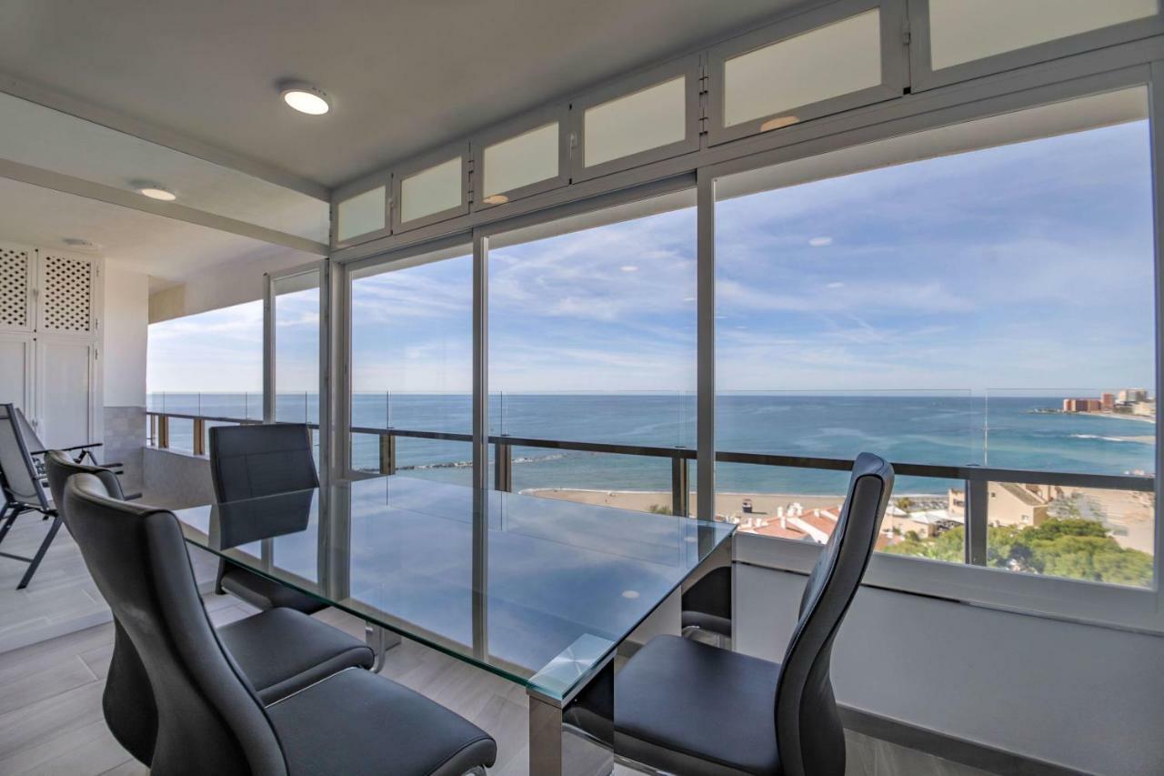 Fantanstico Apartamento Sobre El Mar Benalmadena Bagian luar foto